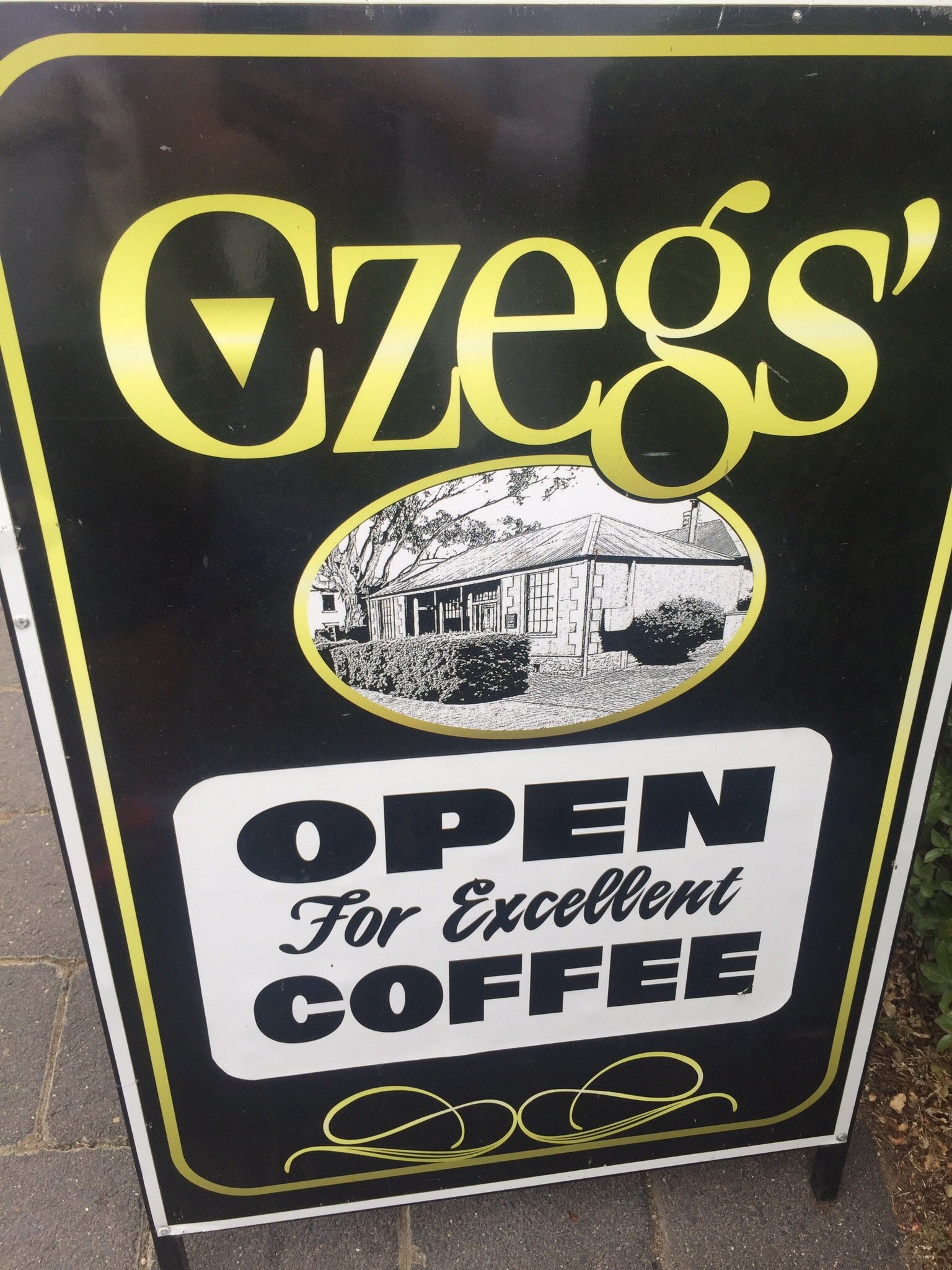 Czegs' Cafe - Northern Rivers Accommodation